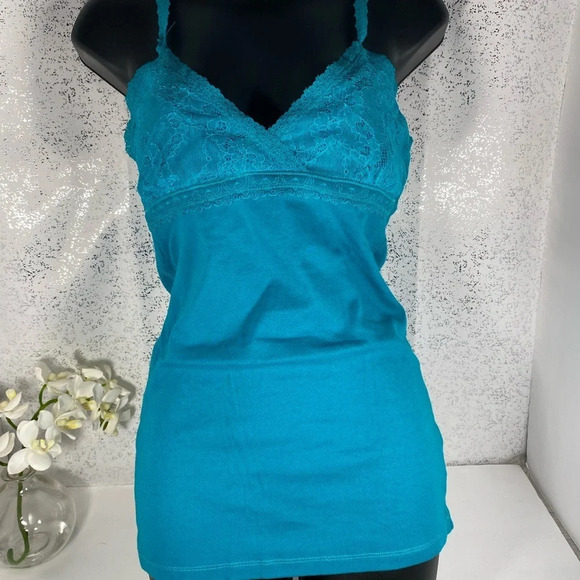 Rue21 Teal Tank Top with Lace Accent - Picture 2 of 7